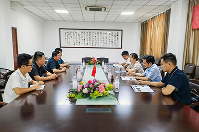 热烈欢迎菏泽学院化学化工学院王化荣书记一行进行访问交流